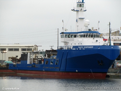 vessel Pacific Responder IMO: 9043885, Pollution Control Vessel
