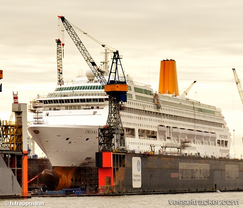 vessel Oriana IMO: 9050137, Cruise Ship
