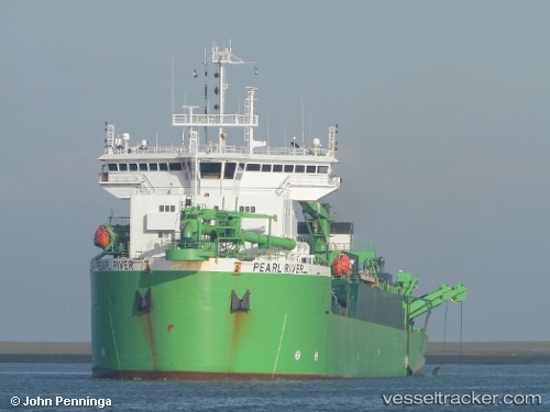 vessel PEARL RIVER IMO: 9051014, Suction Dredger