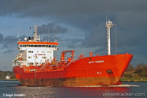 vessel Immanuel IMO: 9056571, Oil Products Tanker
