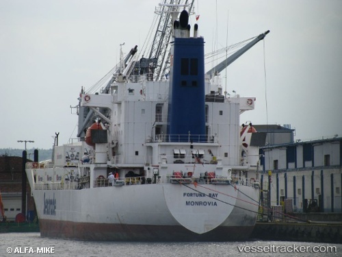 vessel Yong Hang 3 IMO: 9067128, Refrigerated Cargo Ship
