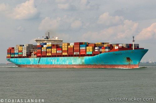 vessel Maersk Kleven IMO: 9085546, Container Ship
