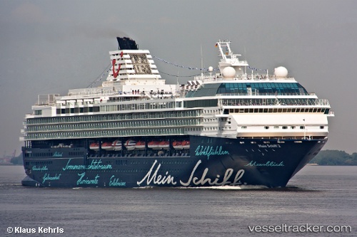vessel Mein Schiff Herz IMO: 9106302, Cruise Ship
