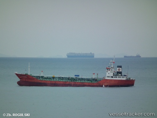 vessel Una Ride IMO: 9117428, Chemical Oil Products Tanker
