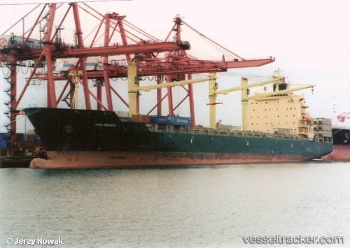 vessel MANILA VOYAGER IMO: 9128099, Container Ship