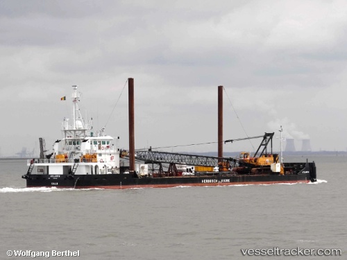 vessel Atlantis IMO: 9139139, Dredger
