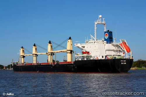 vessel Golden Star IMO: 9146900, Bulk Carrier
