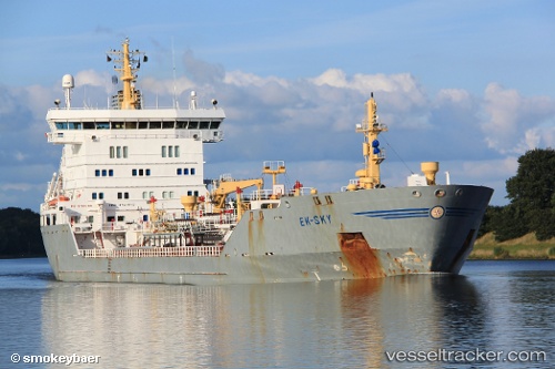 vessel Avior IMO: 9164512, Oil Products Tanker
