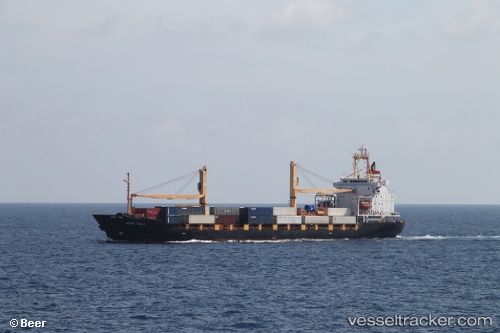 vessel Southern Trader IMO: 9167423, Container Ship
