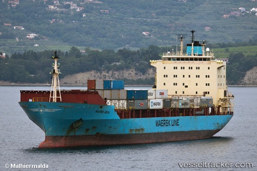 vessel Maersk Arun IMO: 9175779, Container Ship
