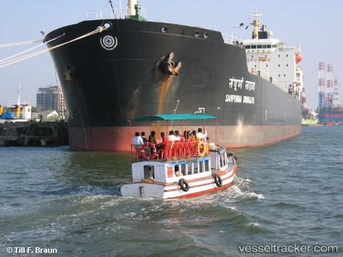 vessel Sampurna Swarajya IMO: 9176656, Oil Products Tanker
