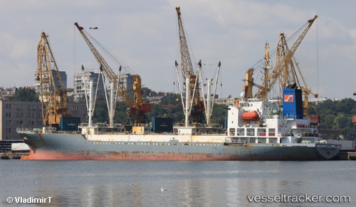 vessel LUCENA CARRIER IMO: 9179402, Refrigerated Cargo Ship