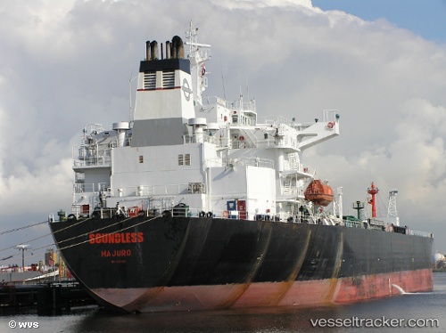 vessel Dan Eagle IMO: 9183609, Crude Oil Tanker
