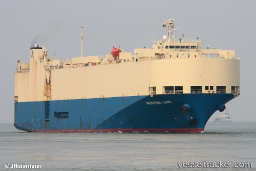 vessel Modern Link IMO: 9188829, Vehicles Carrier
