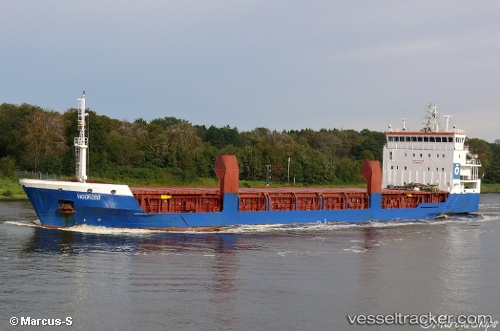 vessel Vigoroso G IMO: 9203344, [tug.salvage_tug]
