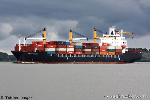 vessel Newyorker IMO: 9209104, Container Ship
