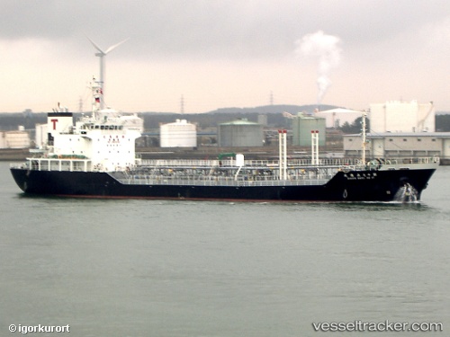 vessel Xin Ji Cheng IMO: 9209984, Oil Products Tanker
