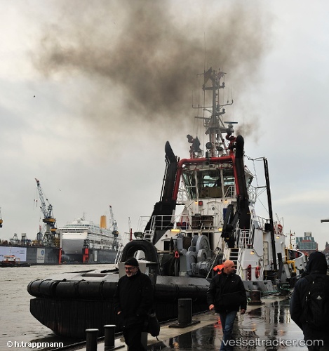 vessel V.b. Bremen IMO: 9211212, Tug
