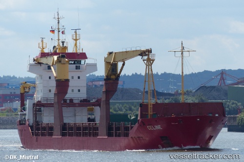 vessel '577464000' IMO: 9214185, 