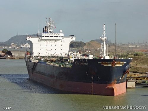 vessel Mt Elka Angelique IMO: 9216913, Chemical Oil Products Tanker
