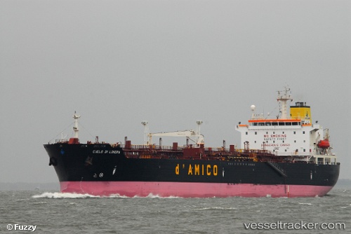 vessel LARKO IMO: 9225330, Oil Products Tanker