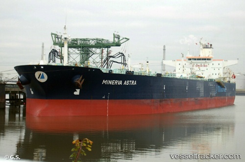 vessel JAMAICA IMO: 9230098, Crude Oil Tanker