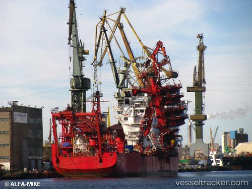 vessel ILE DYEU IMO: 9230414, Pipe-Layer