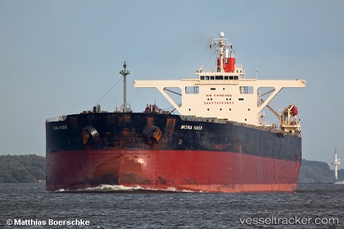 vessel Berge Apo IMO: 9233337, Ore Carrier
