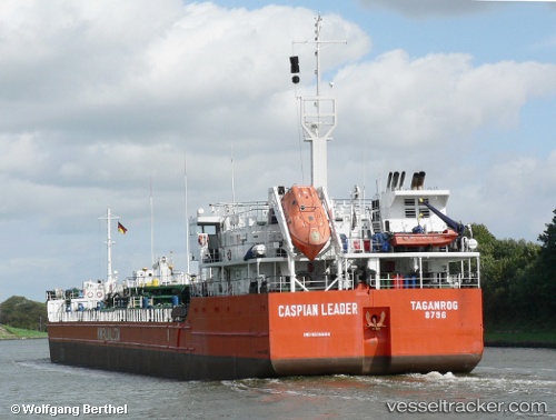 vessel Caspian Leader IMO: 9235684, Oil Products Tanker
