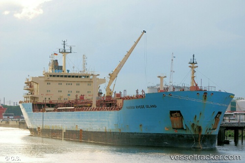vessel SREDINA IMO: 9236975, Oil Products Tanker