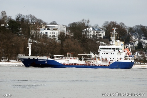 vessel Zaliv Vostok IMO: 9237711, Chemical Oil Products Tanker
