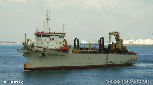 vessel J.s. De Elcano IMO: 9238909, Hopper Dredger

