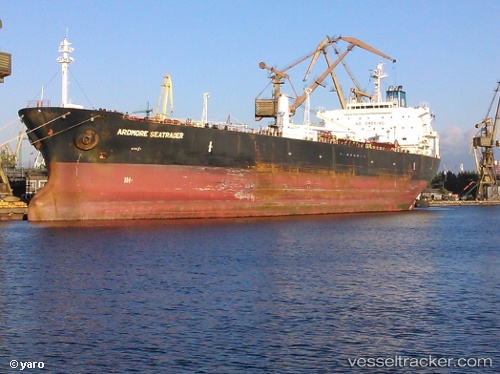 vessel Sanmar Santoor IMO: 9240847, Oil Products Tanker
