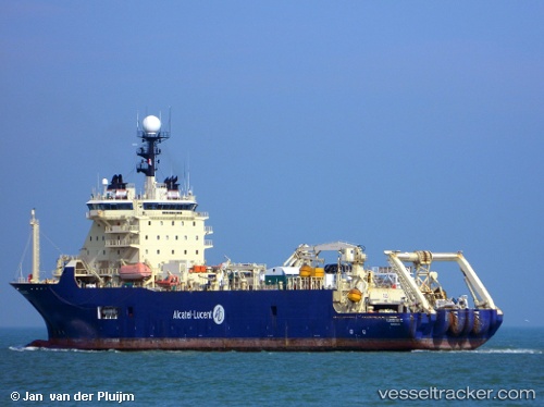 vessel Cs Ile De Batz IMO: 9247041, Cable Layer
