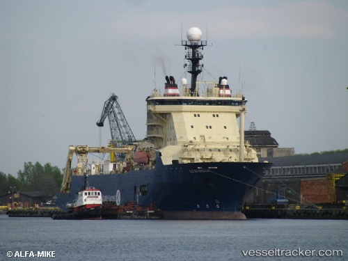 vessel Ile De Brehat IMO: 9247053, Cable Layer
