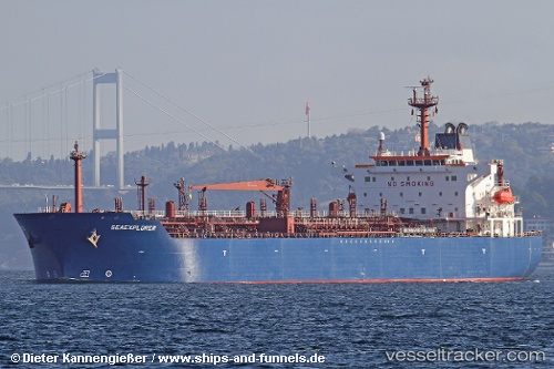 vessel BEKS WORLD IMO: 9248796, Oil Products Tanker
