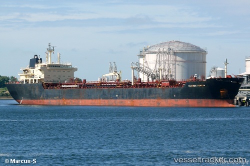 vessel Vs Remlin IMO: 9252307, Oil Products Tanker