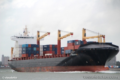 vessel Independent Vision IMO: 9252735, Container Ship
