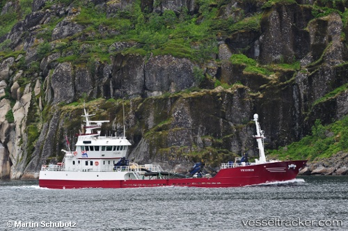 vessel Veidnes IMO: 9255086, Fish Carrier
