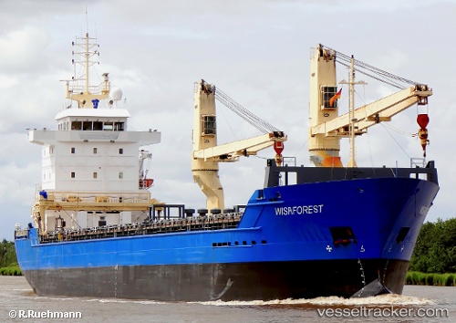 vessel AURORA IMO: 9255579,