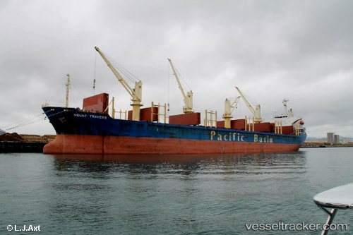 vessel Lucky Bay IMO: 9263772, Bulk Carrier
