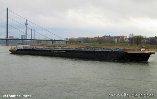 vessel Somtrans X IMO: 9263837, Oil And Chemical Tank Barge

