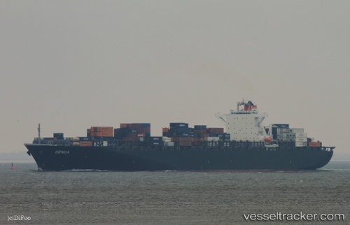 vessel Genoa IMO: 9267651, Container Ship
