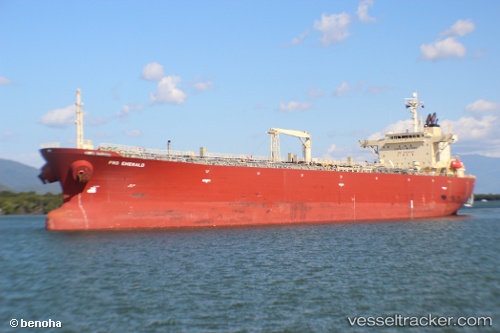 vessel Pro Emerald IMO: 9267948, Oil Products Tanker
