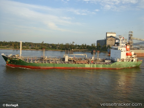 vessel Dragon Lucky IMO: 9268552, Chemical Oil Products Tanker
