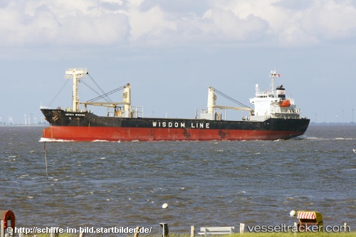 vessel Jung Jin IMO: 9268564, Cement Carrier
