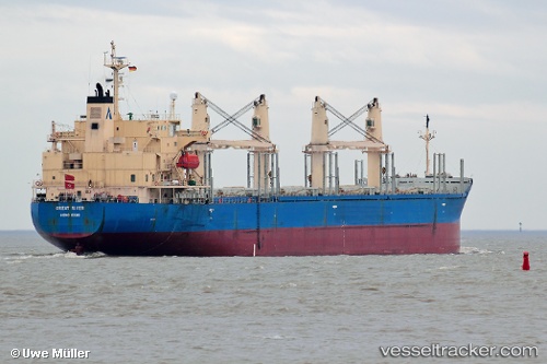 vessel Sun Grace IMO: 9268930, Bulk Carrier
