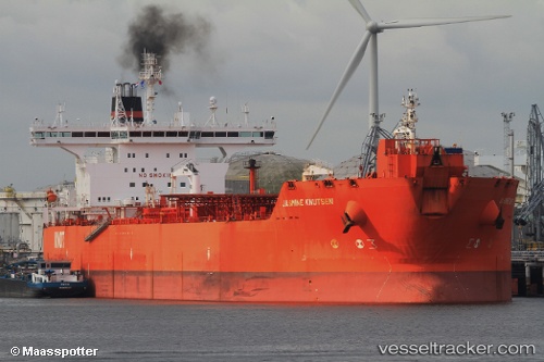 vessel Jasmine Knutsen IMO: 9273557, Crude Oil Tanker
