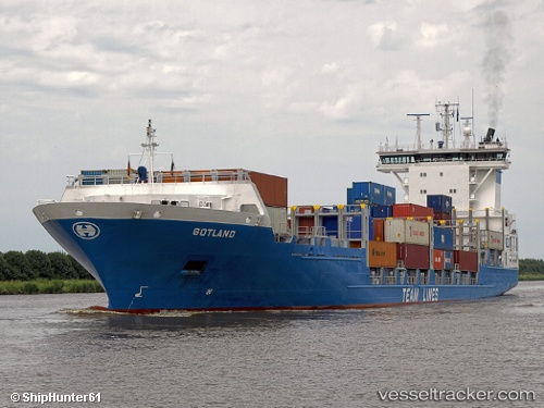 vessel Tina IMO: 9277383, Container Ship
