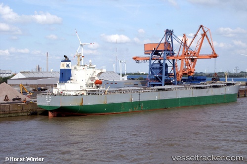 vessel Ta Ho IMO: 9279824, Cement Carrier
